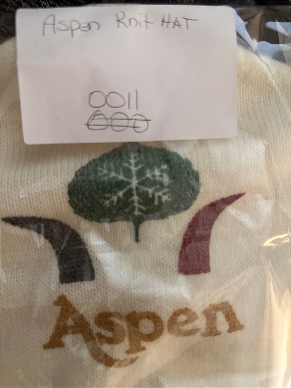 Vintage Aspen Cream Ski Hat Retro Mountain Snowflake Après Ski Winter Resort - Picture 7 of 7